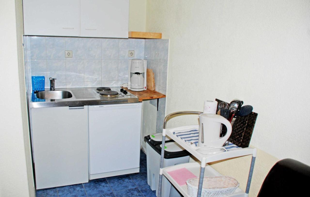 Ferienwohnungen Im Gutshaus Gnies Esterno foto